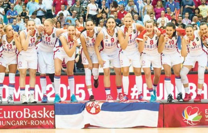 Srbija se na dostojanstven način odužila košarkašicama i vaterpolistima