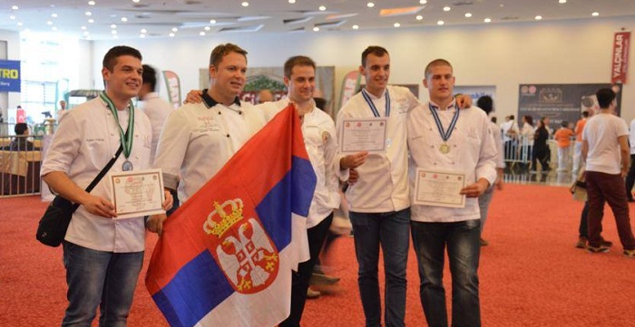 Mladi kragujevački kulinari pokupili 4 srebra i jednu bronzu na internacionalnom takmičenju u Turskoj