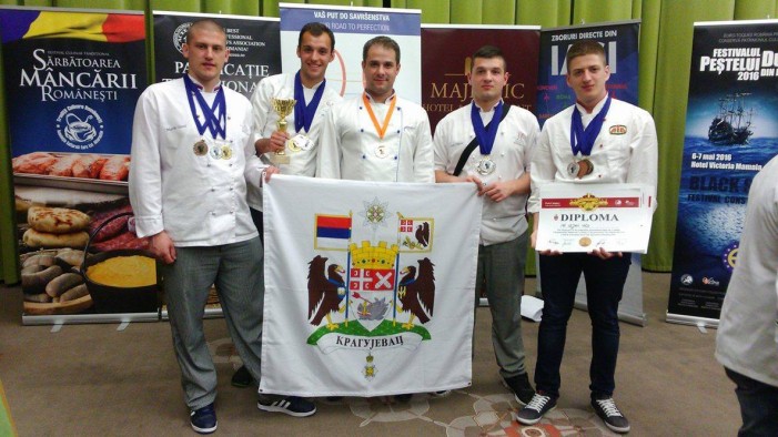 Kragujevački kulinari doneli pun kofer medalja iz Rumunije